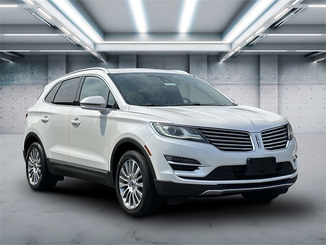 Used 2018 Lincoln MKC Reserve with VIN 5LMCJ3D95JUL12466 for sale in Saint James, NY