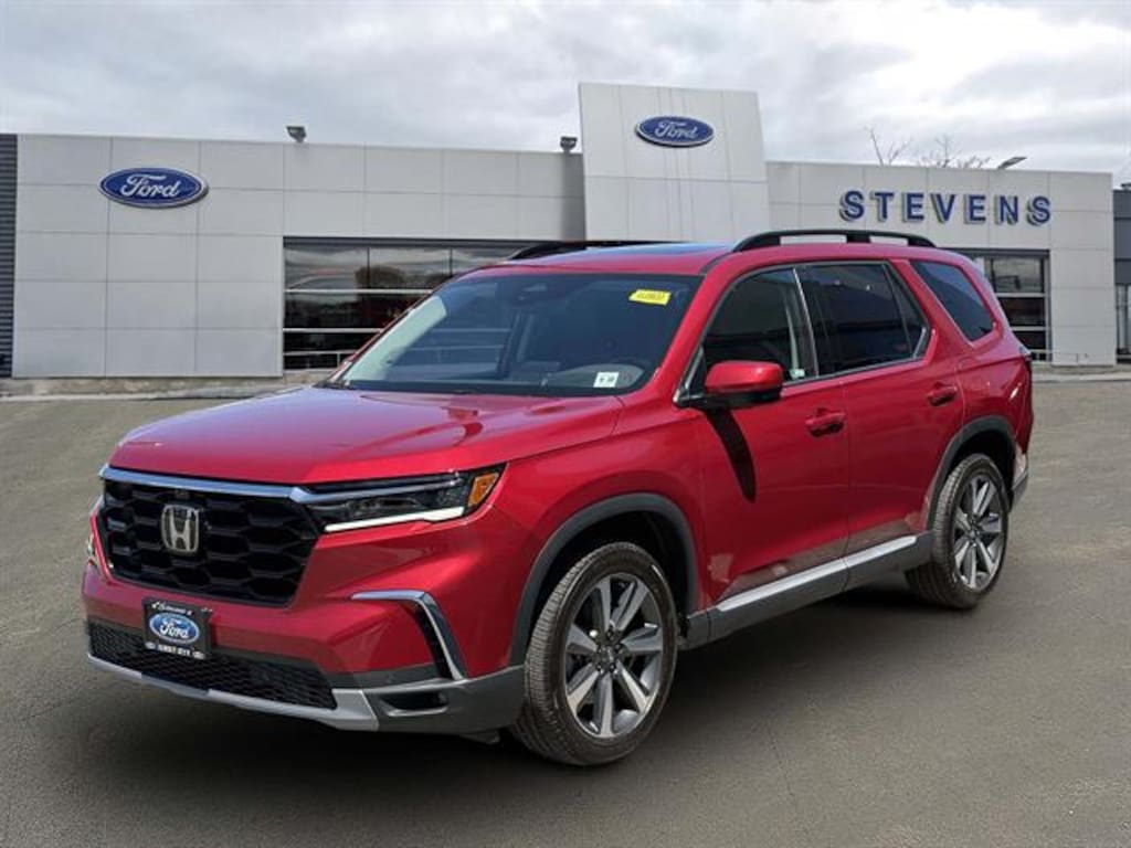 Certified 2025 Honda Pilot Elite