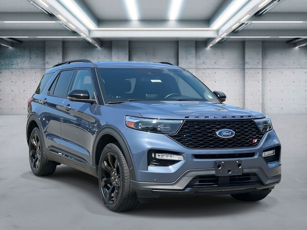2021 Ford Explorer ST photo 2