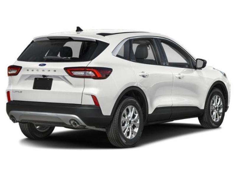 2025 Ford Escape Active photo 2