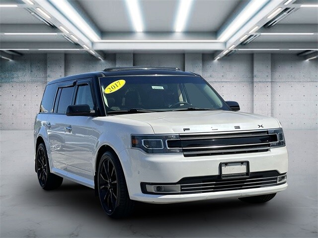 Used 2017 Ford Flex Limited with VIN 2FMHK6DT9HBA05966 for sale in Saint James, NY