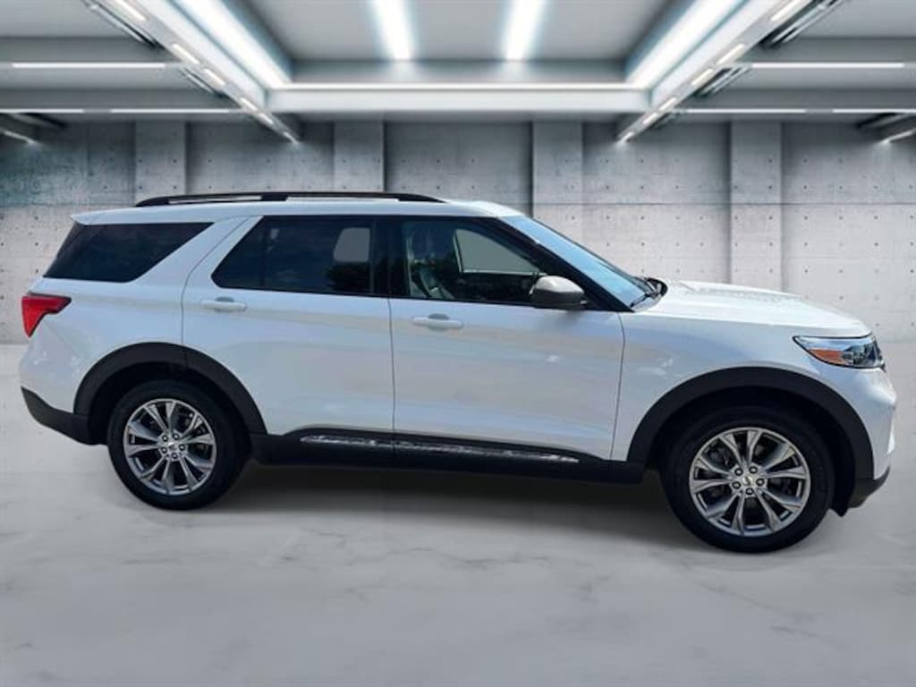 Used 2023 Ford Explorer XLT
