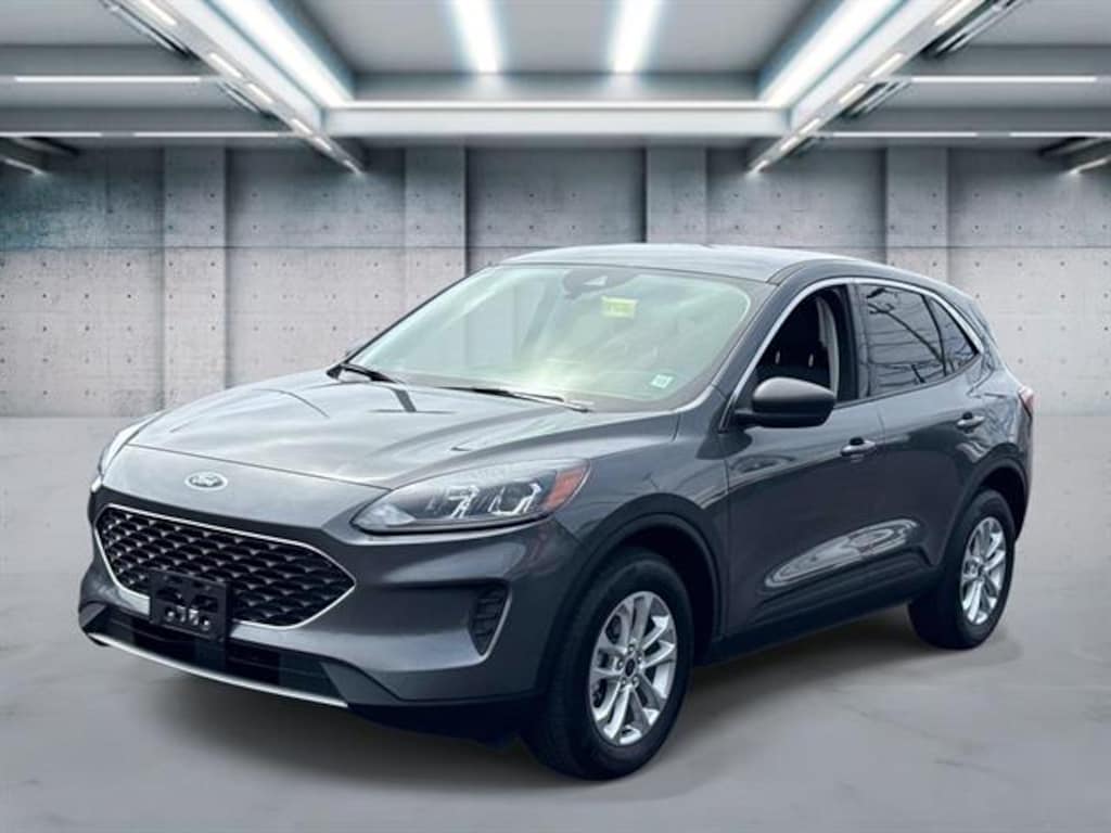 Used 2022 Ford Escape SE
