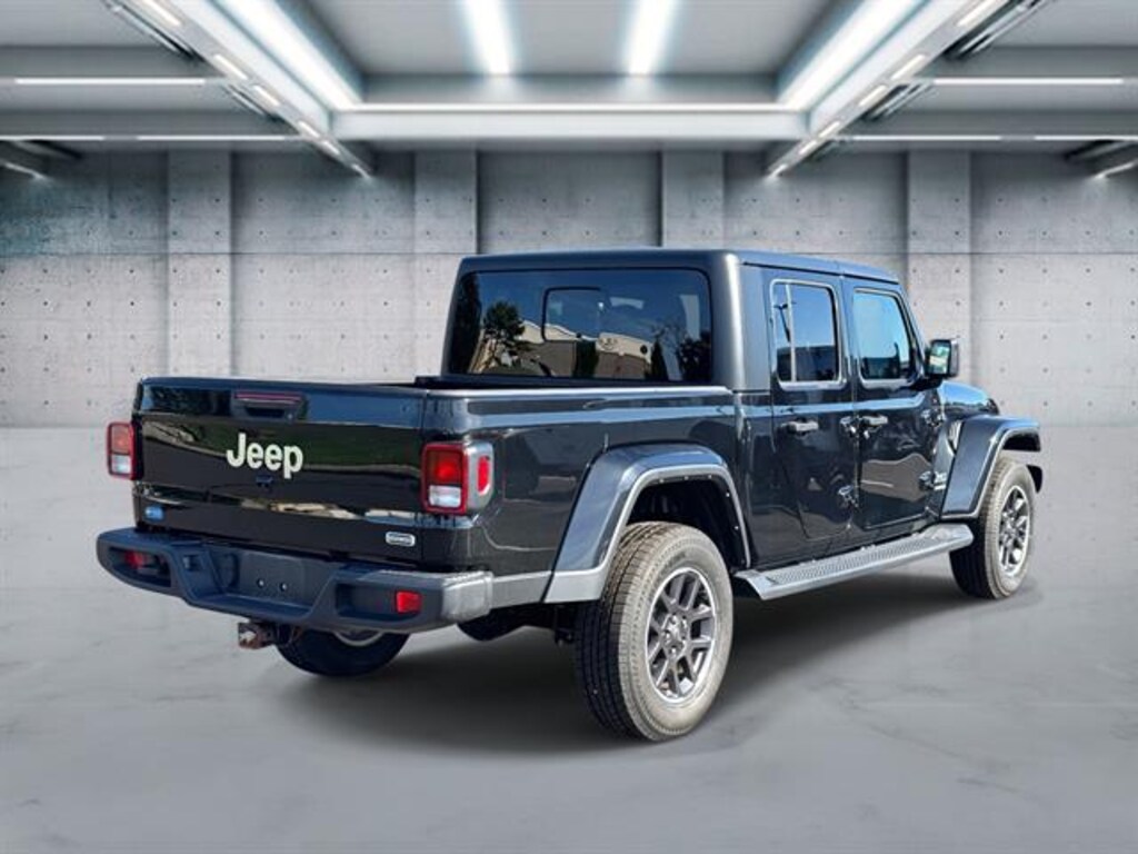 Used 2021 Jeep Gladiator Overland