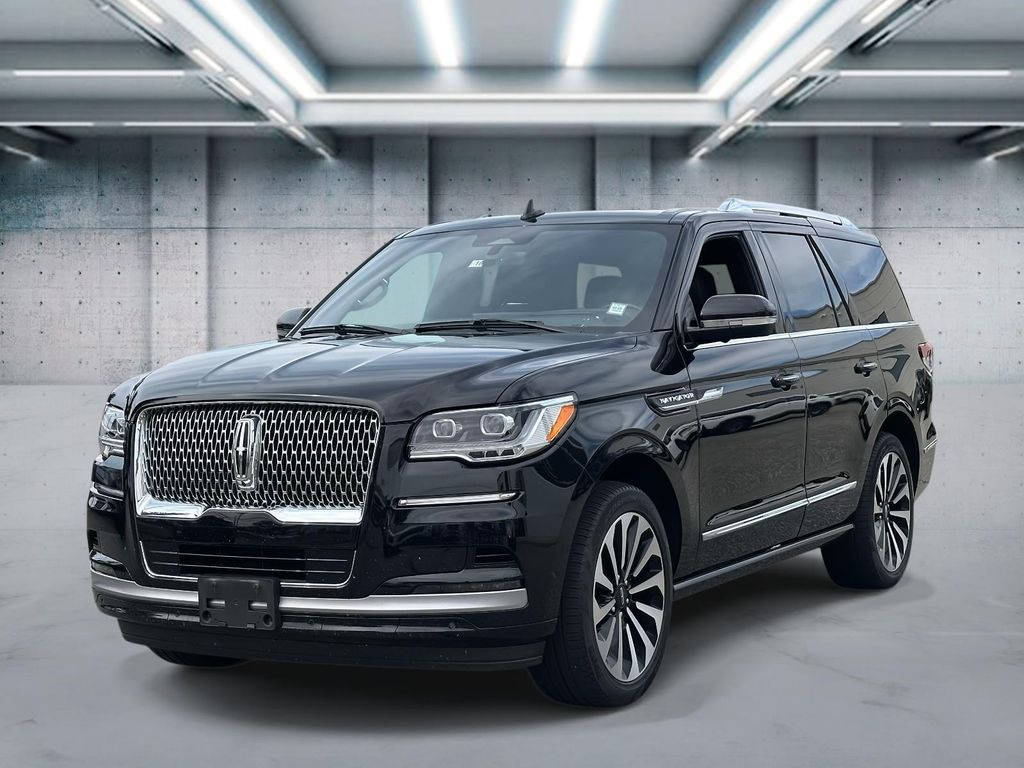 2022 Lincoln Navigator SUV 