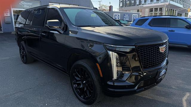 2025 Cadillac Escalade ESV