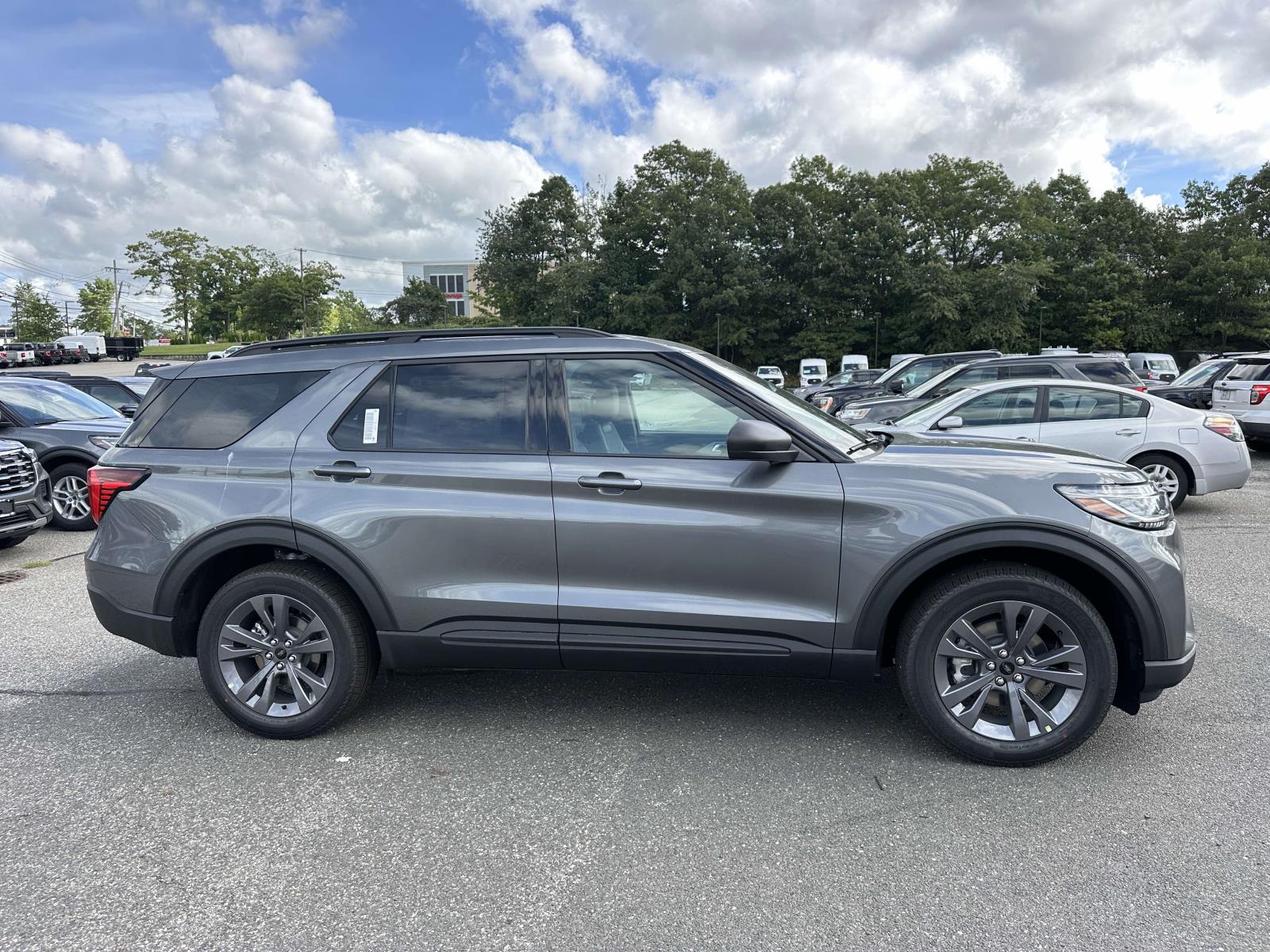 New 2027 Ford Explorer Active SUV