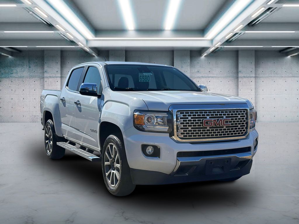 Used 2018 GMC Canyon Denali with VIN 1GTG6EEN5J1318982 for sale in Saint James, NY