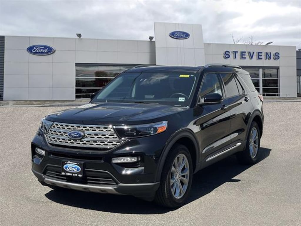 Used 2023 Ford Explorer Limited
