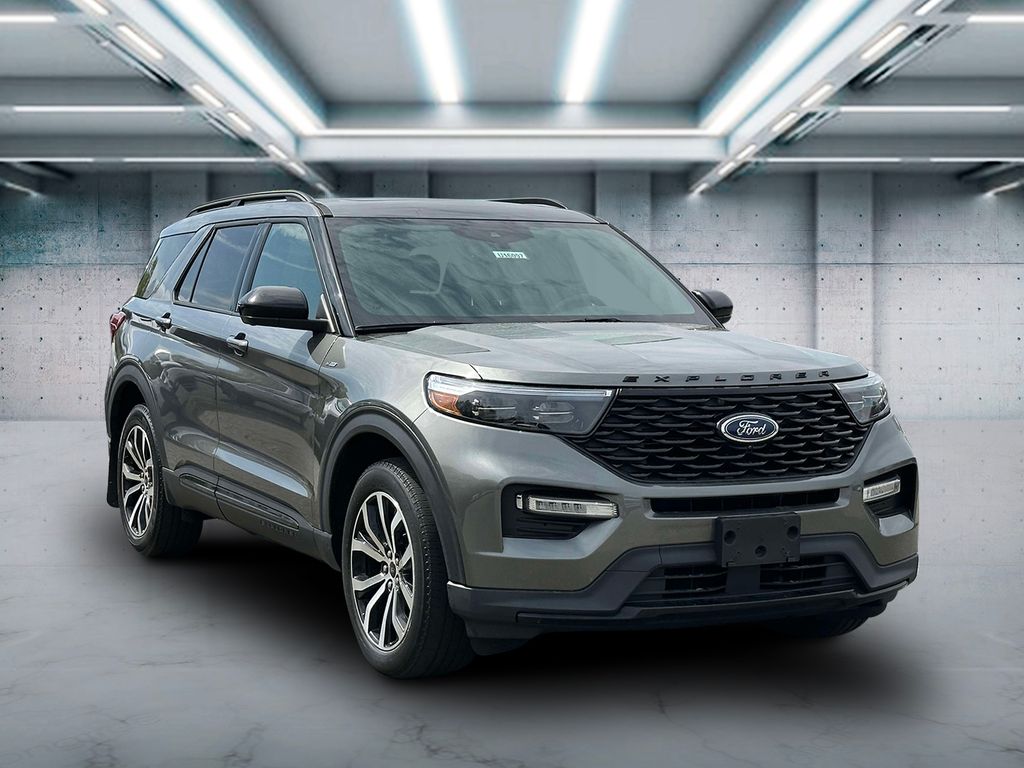 Used 2022 Ford Explorer ST-LINE with VIN 1FMSK8KH1NGA41462 for sale in Saint James, NY