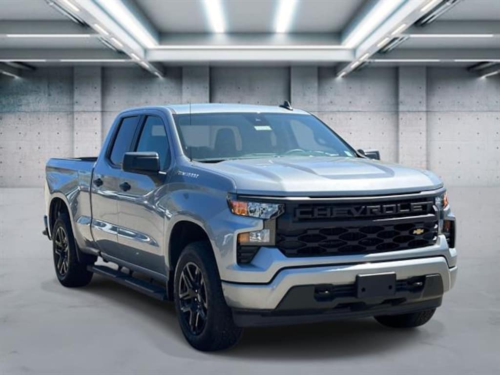Used 2024 Chevrolet Silverado 1500 Custom