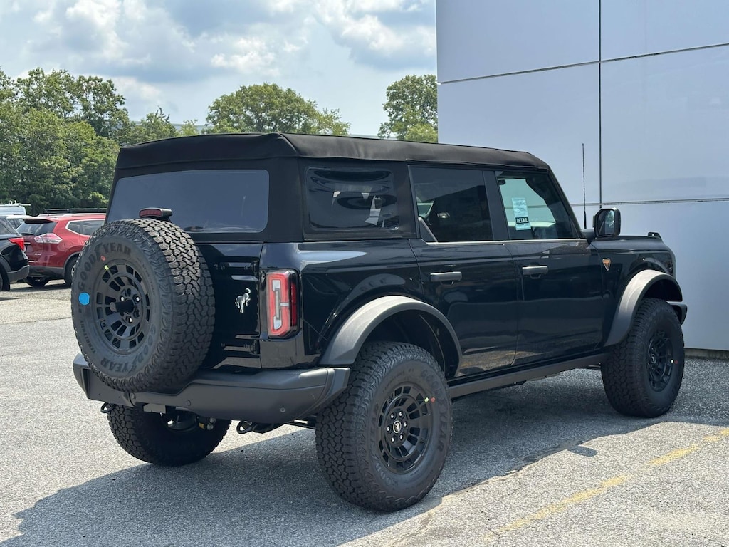 New 2026 Ford Bronco Badlands SUV