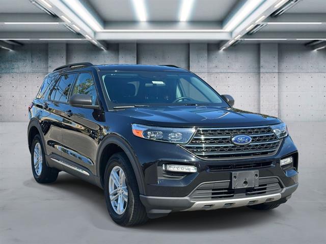 Used 2023 Ford Explorer XLT