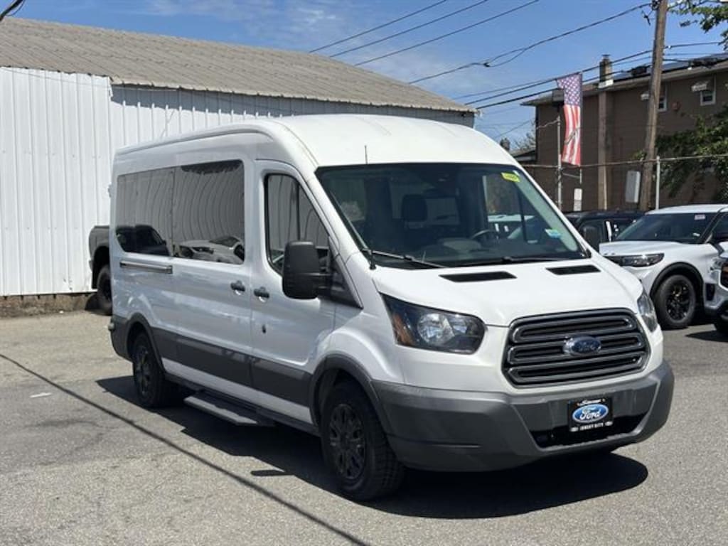 Used 2018 Ford Transit Passenger Wagon 350 XLT