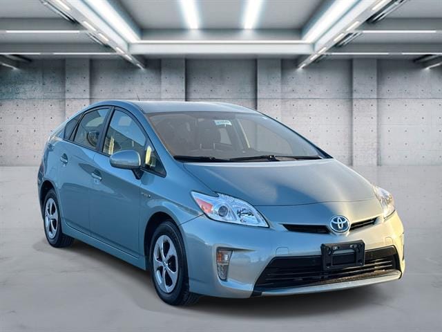 Used 2013 Toyota Prius Two with VIN JTDKN3DU9D1666072 for sale in Saint James, NY