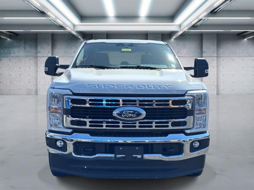 Used 2025 Ford Super Duty F-250 SRW XLT