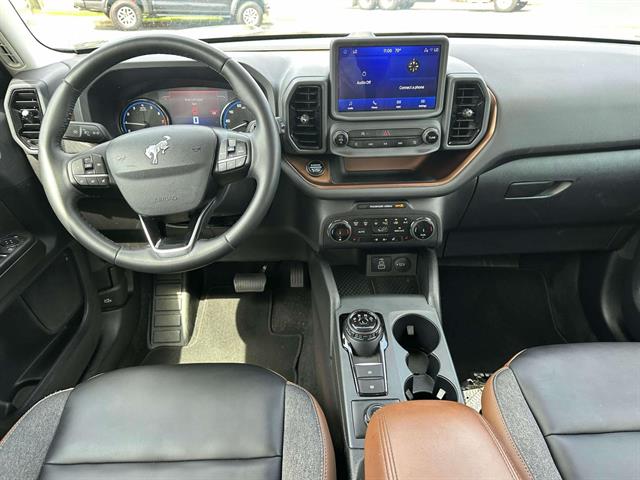 Photo 12