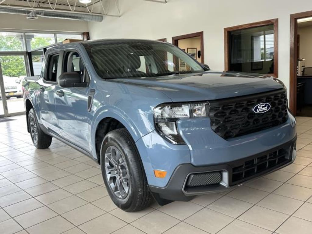 New 2026 Ford Maverick XLT Truck SuperCrew