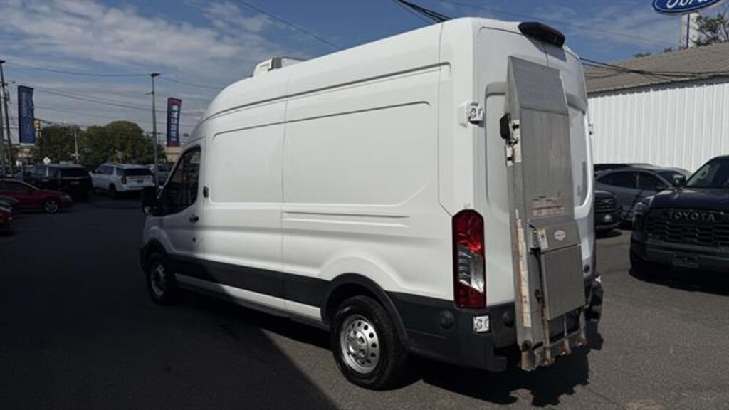Used 2023 Ford Transit Cargo Van 350 HD