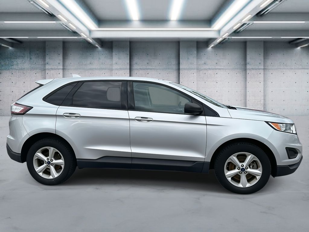 2018 Ford Edge SE Sport photo 3