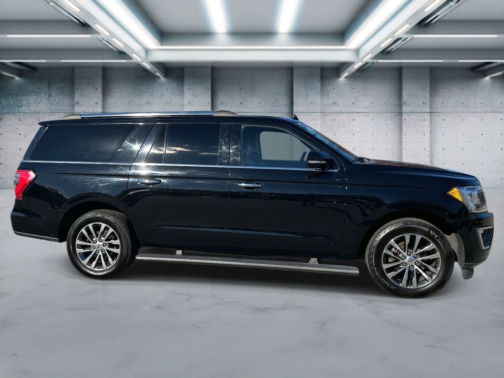 2018 Ford Expedition MAX Limited photo 2