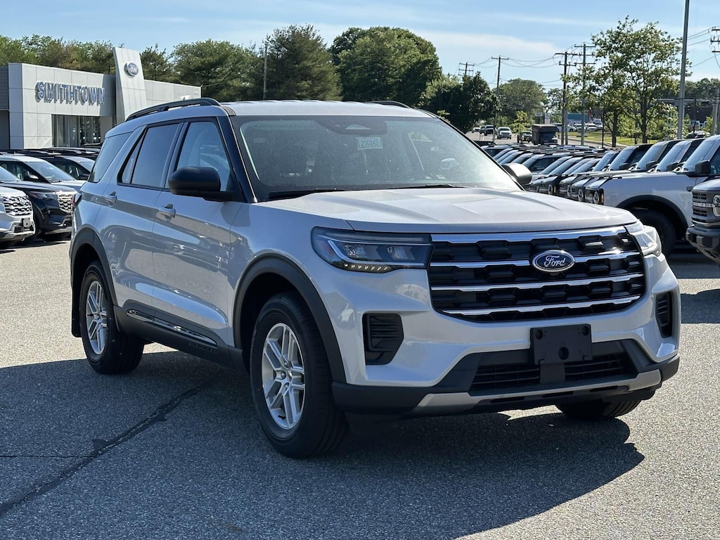 New 2026 Ford Explorer Active SUV