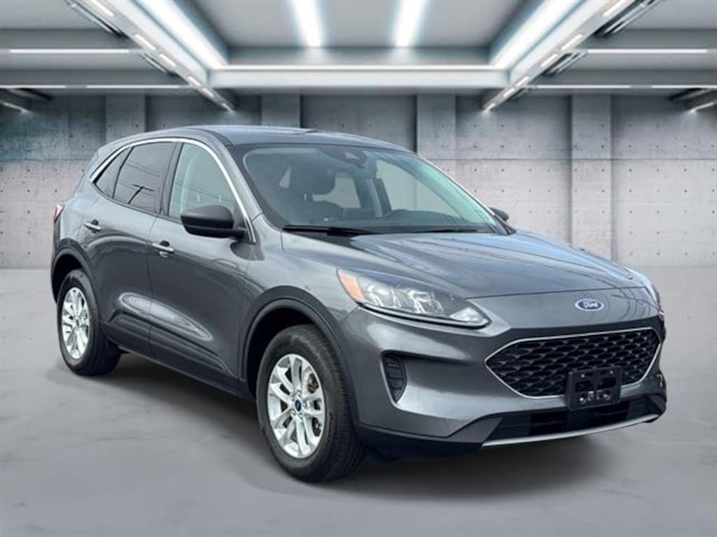 Used 2022 Ford Escape SE