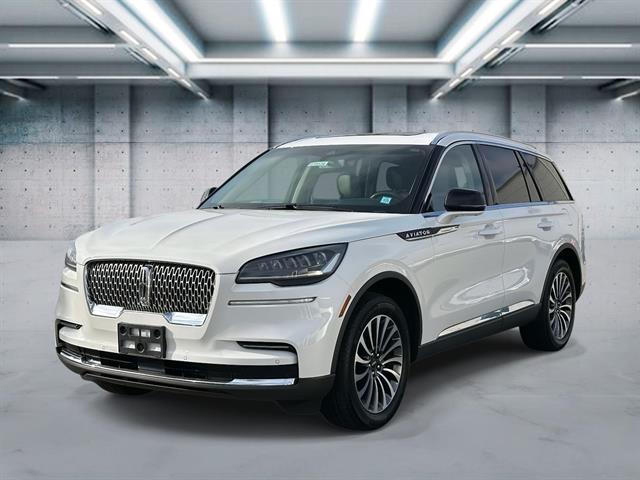 2023 Lincoln Aviator Reserve AWD's photo