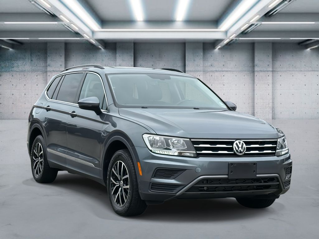2021 Volkswagen Tiguan SE photo 2