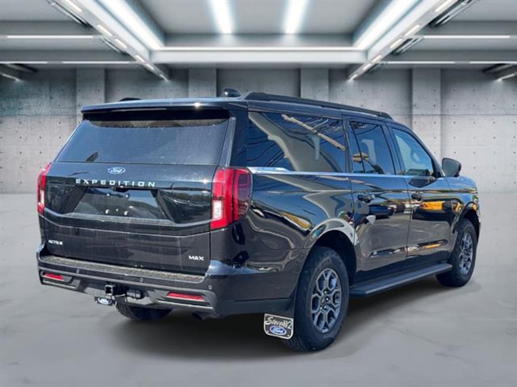Used 2025 Ford Expedition Max Active