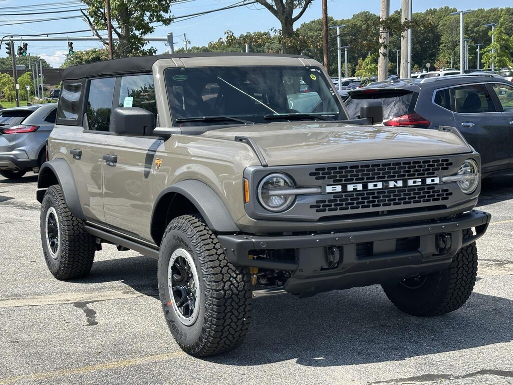 New 2026 Ford Bronco Badlands SUV