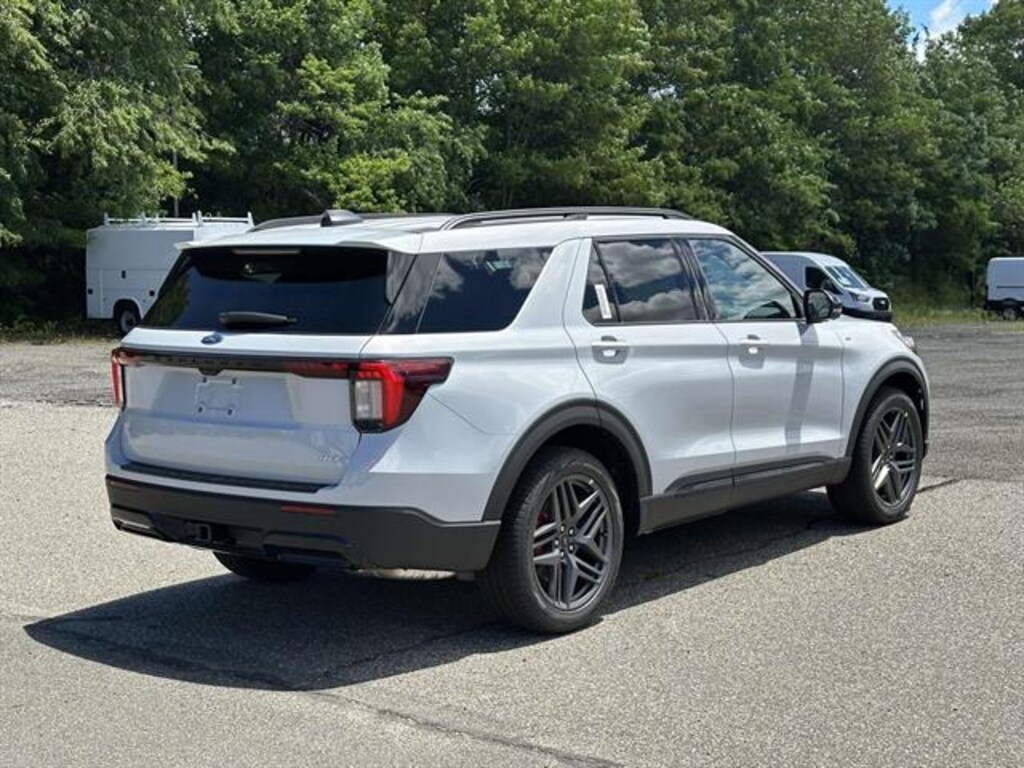 New 2026 Ford Explorer ST-Line SUV