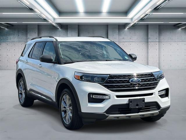 Used 2023 Ford Explorer XLT