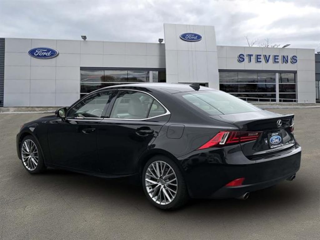 Used 2016 Lexus IS 300 Base