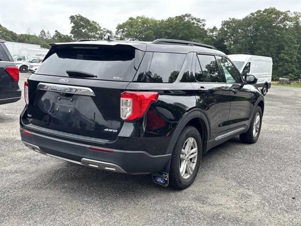 Used 2023 Ford Explorer XLT