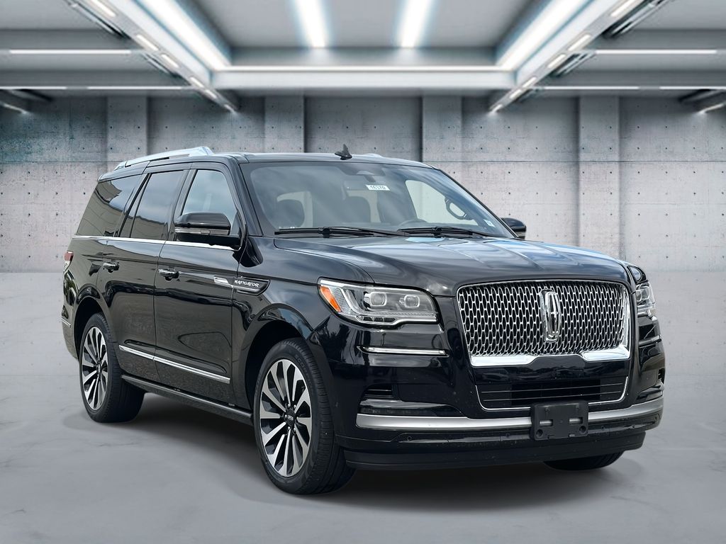2022 Lincoln Navigator Reserve photo 2