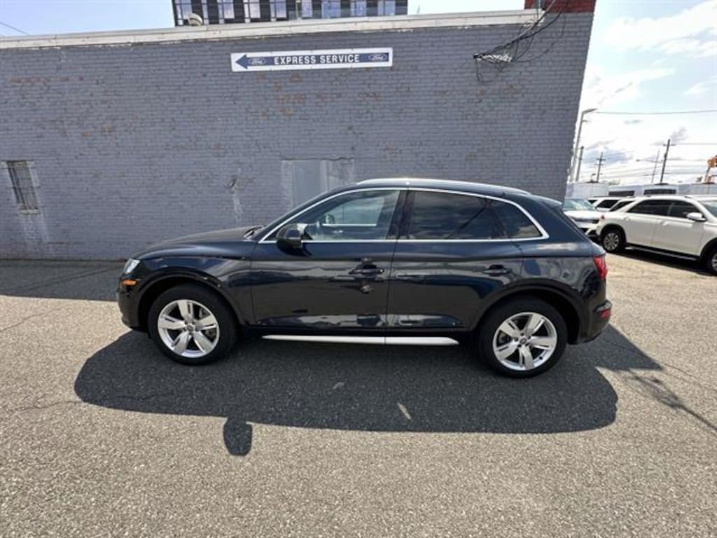 Used 2018 Audi Q5 2.0T Quattro Premium Plus