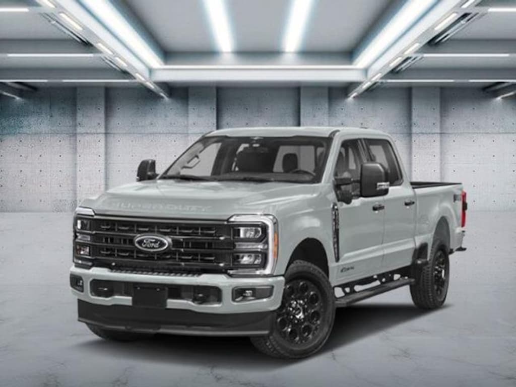 New 2025 Ford F-250 XLT Crew Cab