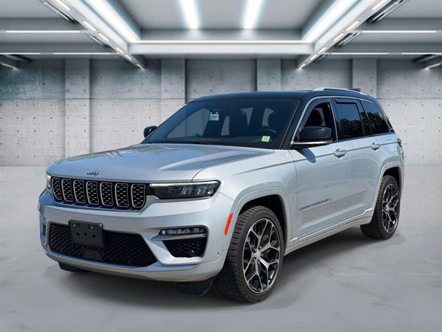 2022 Jeep Grand Cherokee