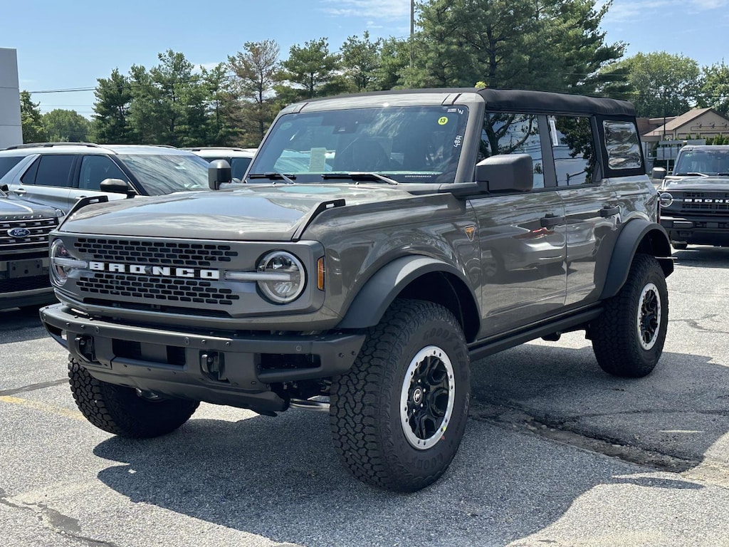 New 2026 Ford Bronco Badlands SUV