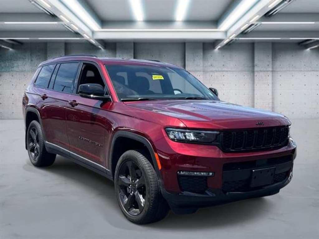 Used 2025 Jeep Grand Cherokee L Limited
