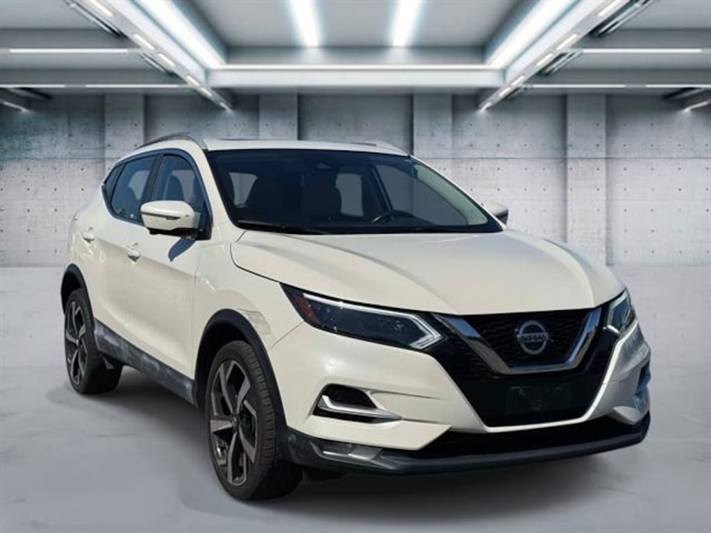 Used 2020 Nissan Rogue Sport SL