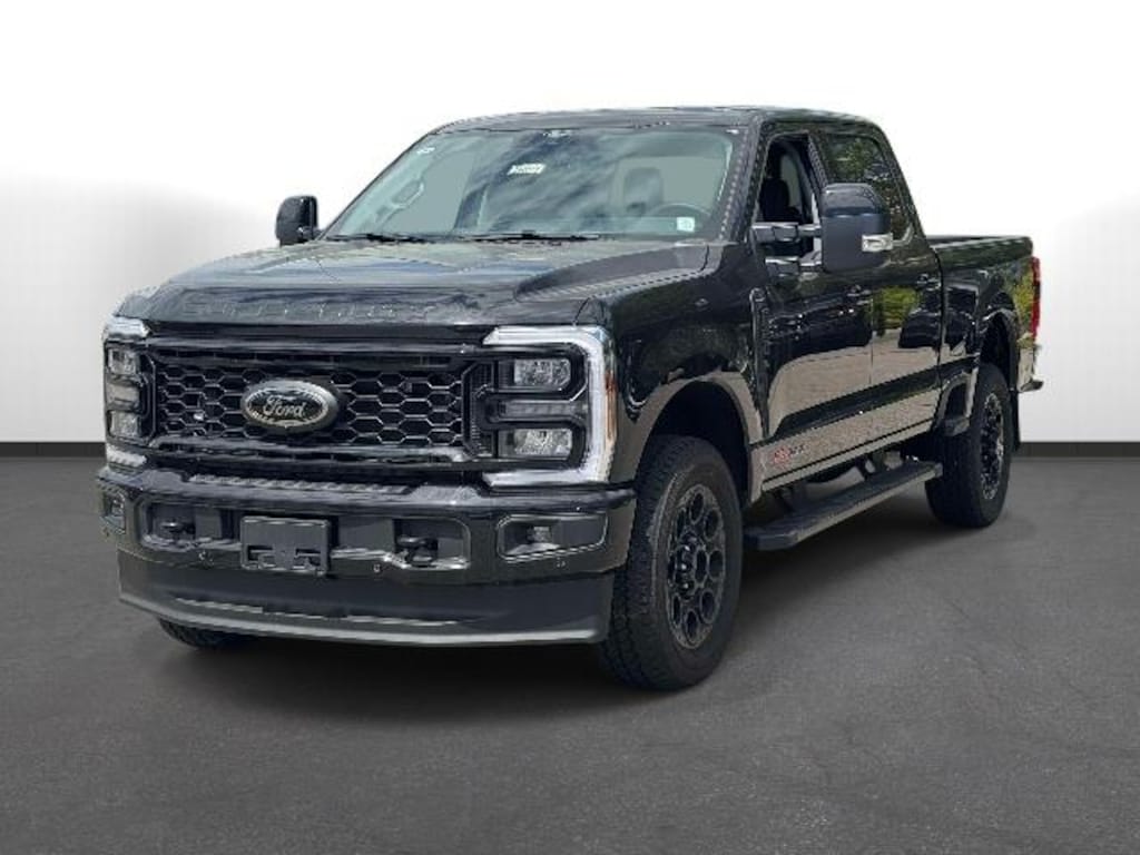 New 2026 Ford F-350 Lariat Truck Crew Cab