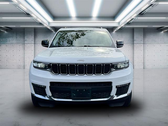 2022 Jeep Grand Cherokee L Limited - Photo 3