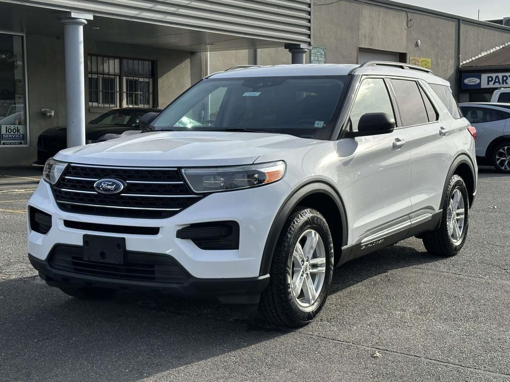 2021 Ford Explorer XLT's photo