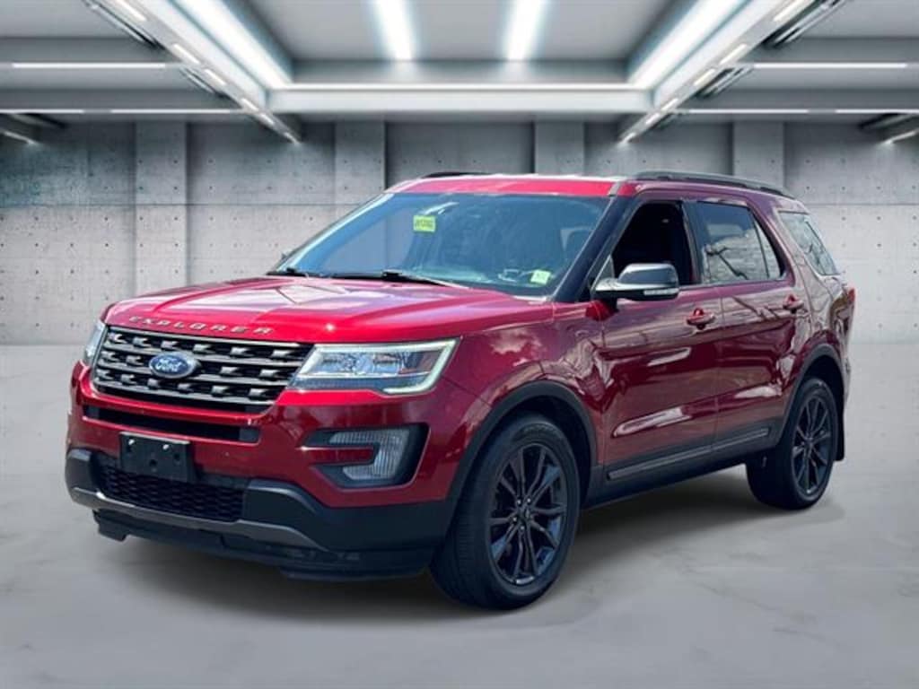 Certified 2017 Ford Explorer XLT