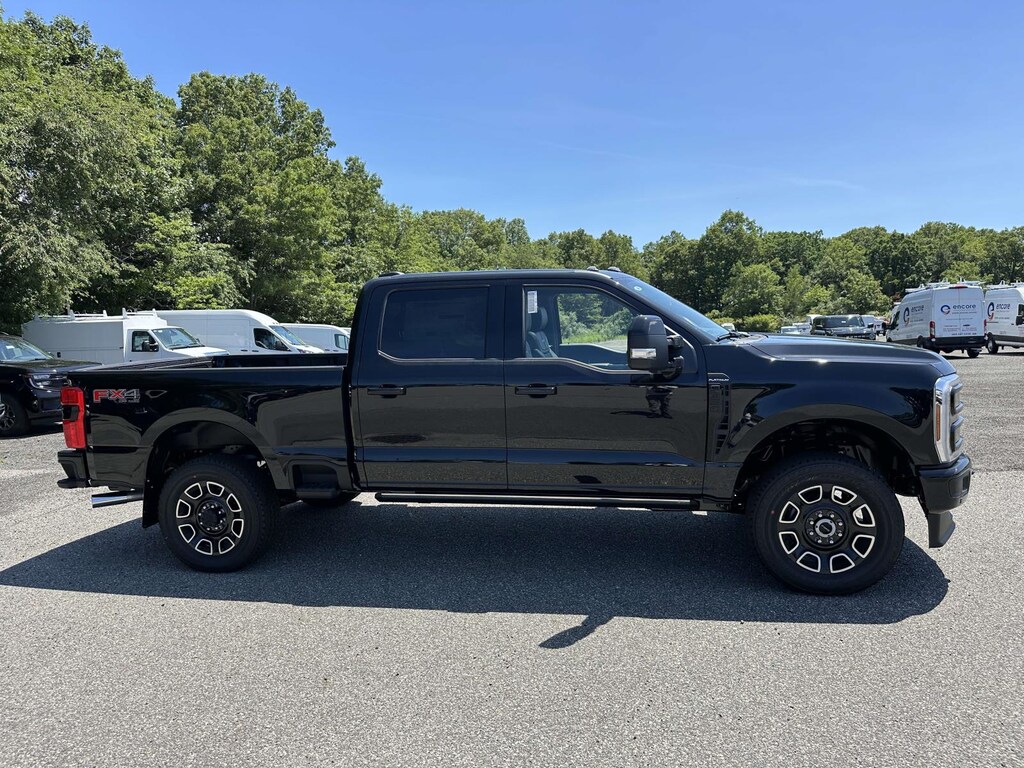 New 2026 Ford F-350 Platinum Truck Crew Cab