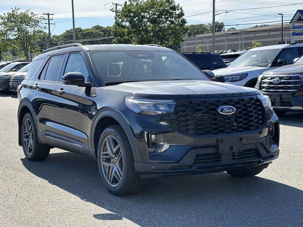 New 2026 Ford Explorer ST-Line SUV