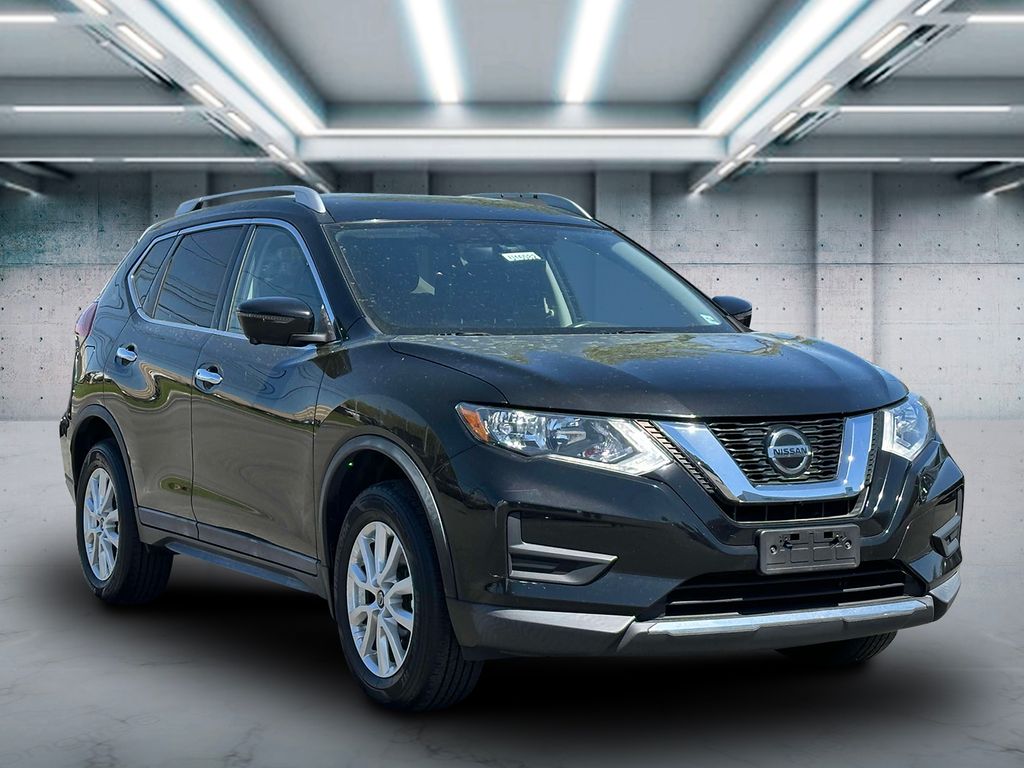 Used 2018 Nissan Rogue SV with VIN KNMAT2MV7JP589201 for sale in Saint James, NY