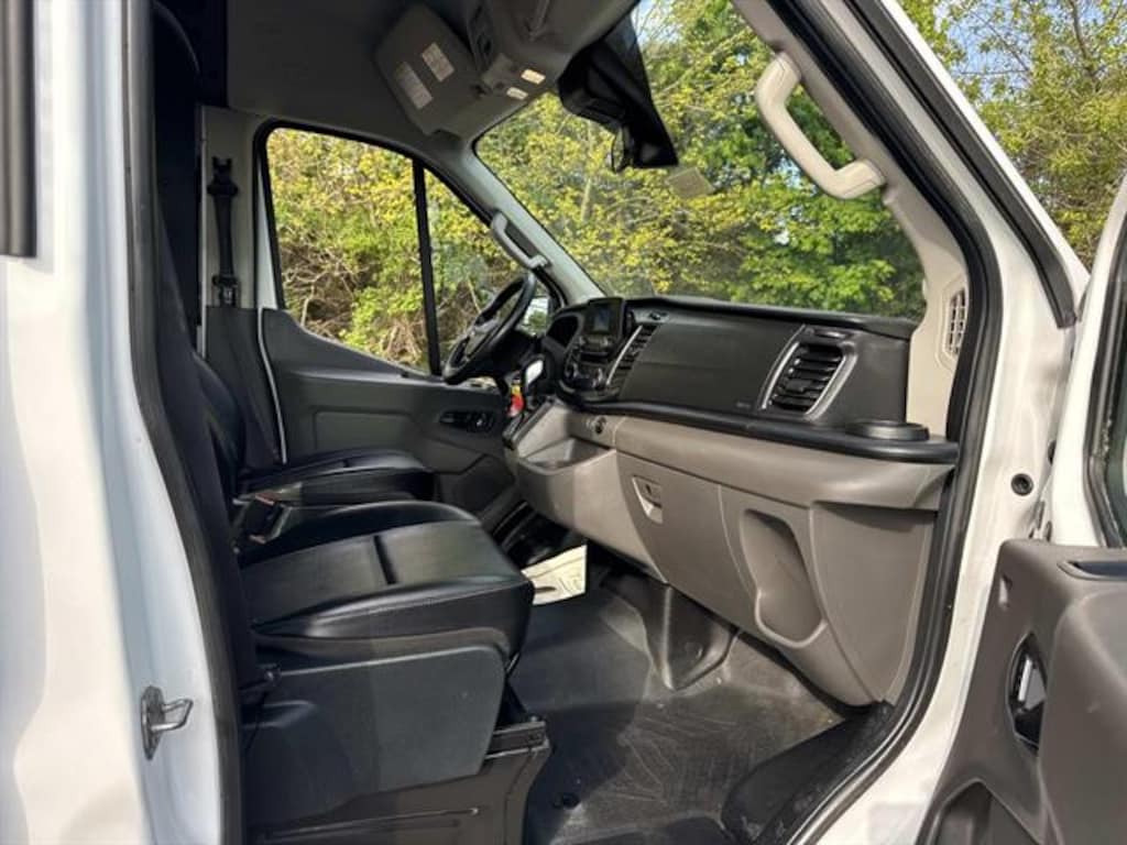 Used 2023 Ford Transit Cargo Van 250